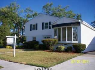 8 Dell Ct, Baltimore, MD 21244