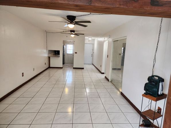 270 NE 191st St APT 115