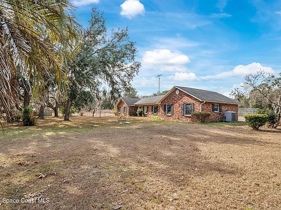 2nd image of 5520 S Pine Tree Point