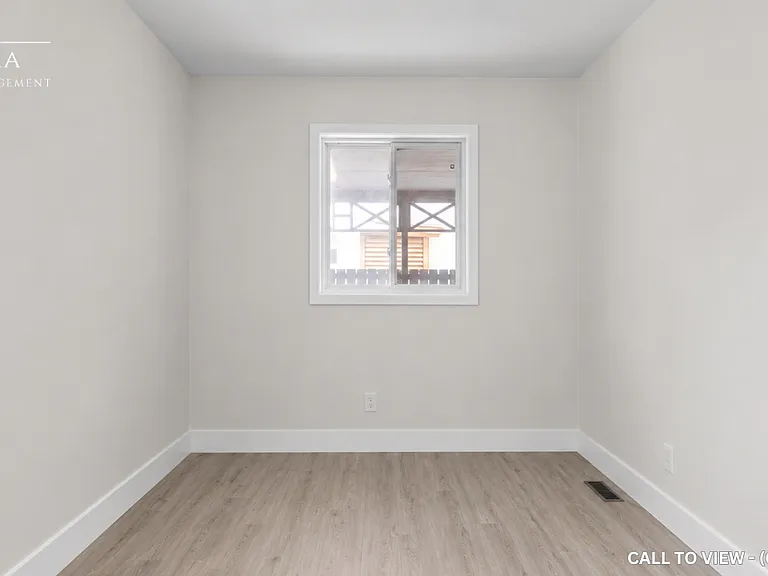 99 Wellington St E #1 — Photo 16