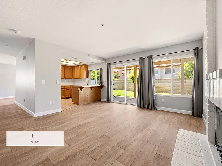 16933 Farwell St — Photo 12