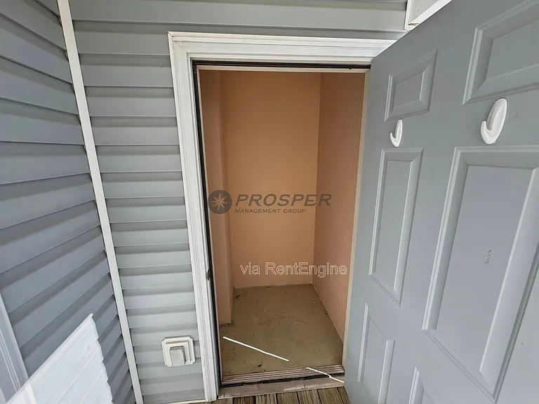 107 Pelham Square Way — Photo 22