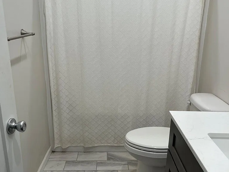 130 Davis St — Photo 8