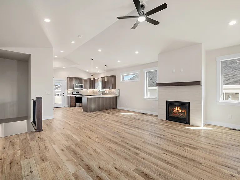 4031 Saddleback Ln — Photo 6