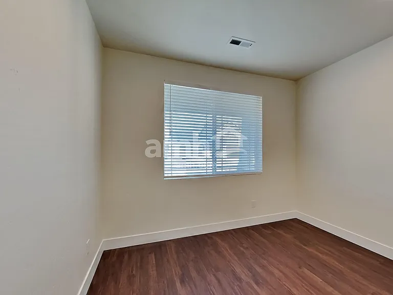 1416 N Garnet Creek Ave — Photo 16