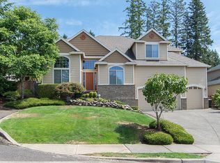 10232 SE Champagne Ln, Happy Valley, OR 97086