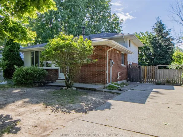 28 Sudbury Dr, Chatham Kent, ON N7L 2K2