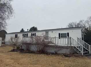 N116W21019 Brynwood Ln, Germantown, WI 53022