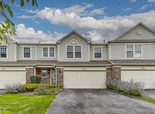 2713 Bay View Cir, Algonquin, IL 60102
