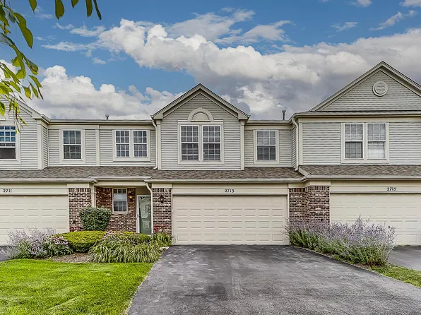 2713 Bay View Cir, Algonquin, IL 60102