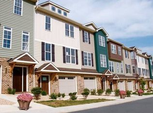 1047 Commonwealth, Forest, VA 24551