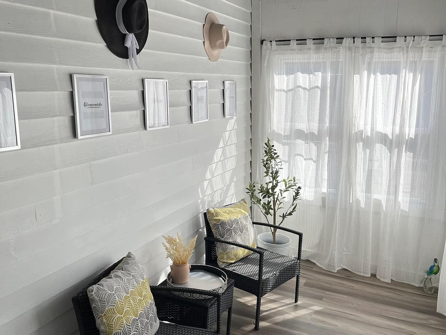2 bed, 1.5 bath, 1000 sqft, $2,000 — Photo 3