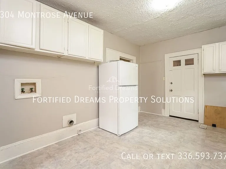 2304 Montrose Ave — Photo 6