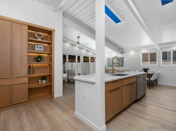 5556 Baja Dr, San Diego, CA 92115