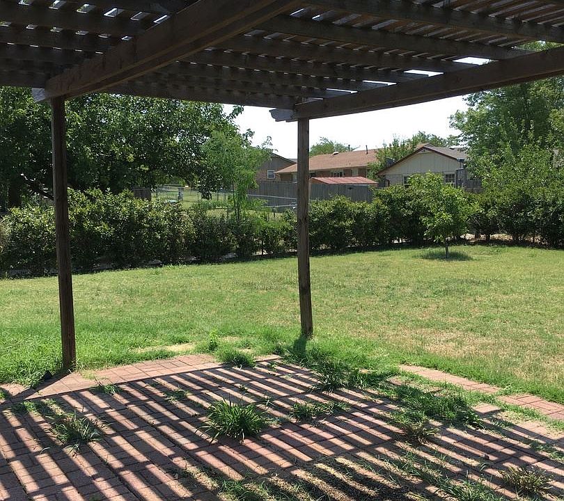 1st image of 6128 SW Park Ave
