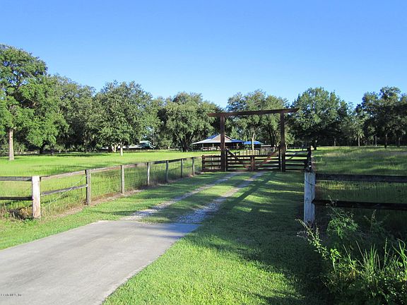 3rd image of 12920 E Highway 316