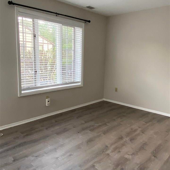 39 Sunnybrook Cir 39, Highland, NY 12528 Zillow