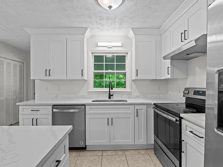 246 Barbara Ln SW — Photo 14