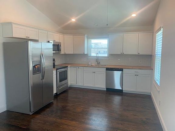 2nd image of 805 3rd St N