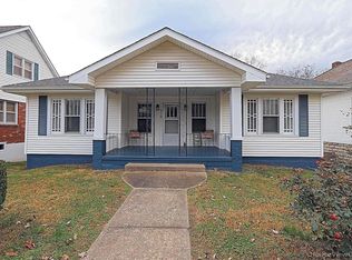 419 E Maple St, Scott City, MO 63780