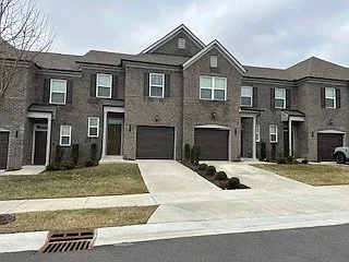 463 Deveron Dr