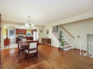233 Main St, Linden, NJ 07036