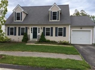 32 Cheyenne Rd, Worcester, MA 01606