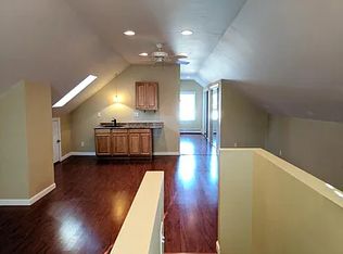 17 Dunlap St #2A, Salem, MA 01970