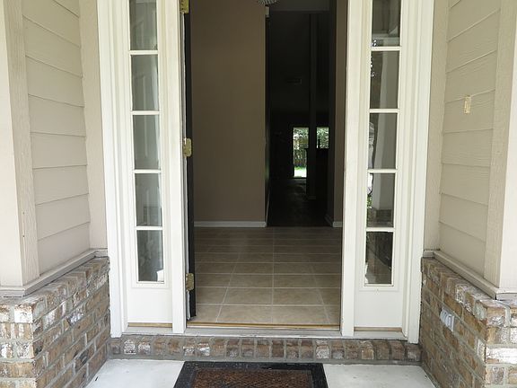 5th image of 3020 Fort Caroline Ct
