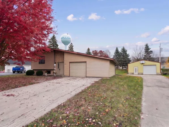 218 Mack Ct, Brillion, WI 54110