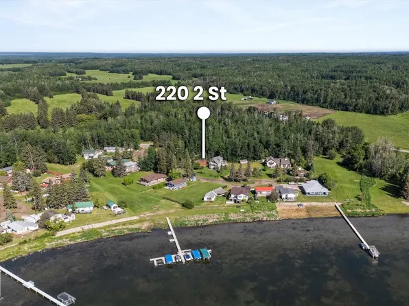 220 2nd St, Ross Haven, AB T0E 1A6