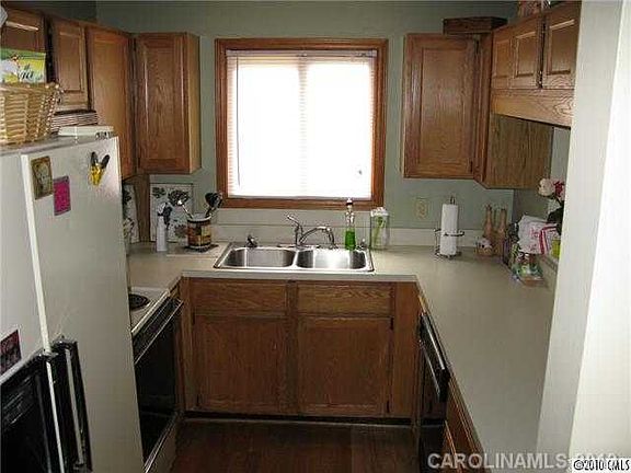 5th image of 611 Mallard Head Ln