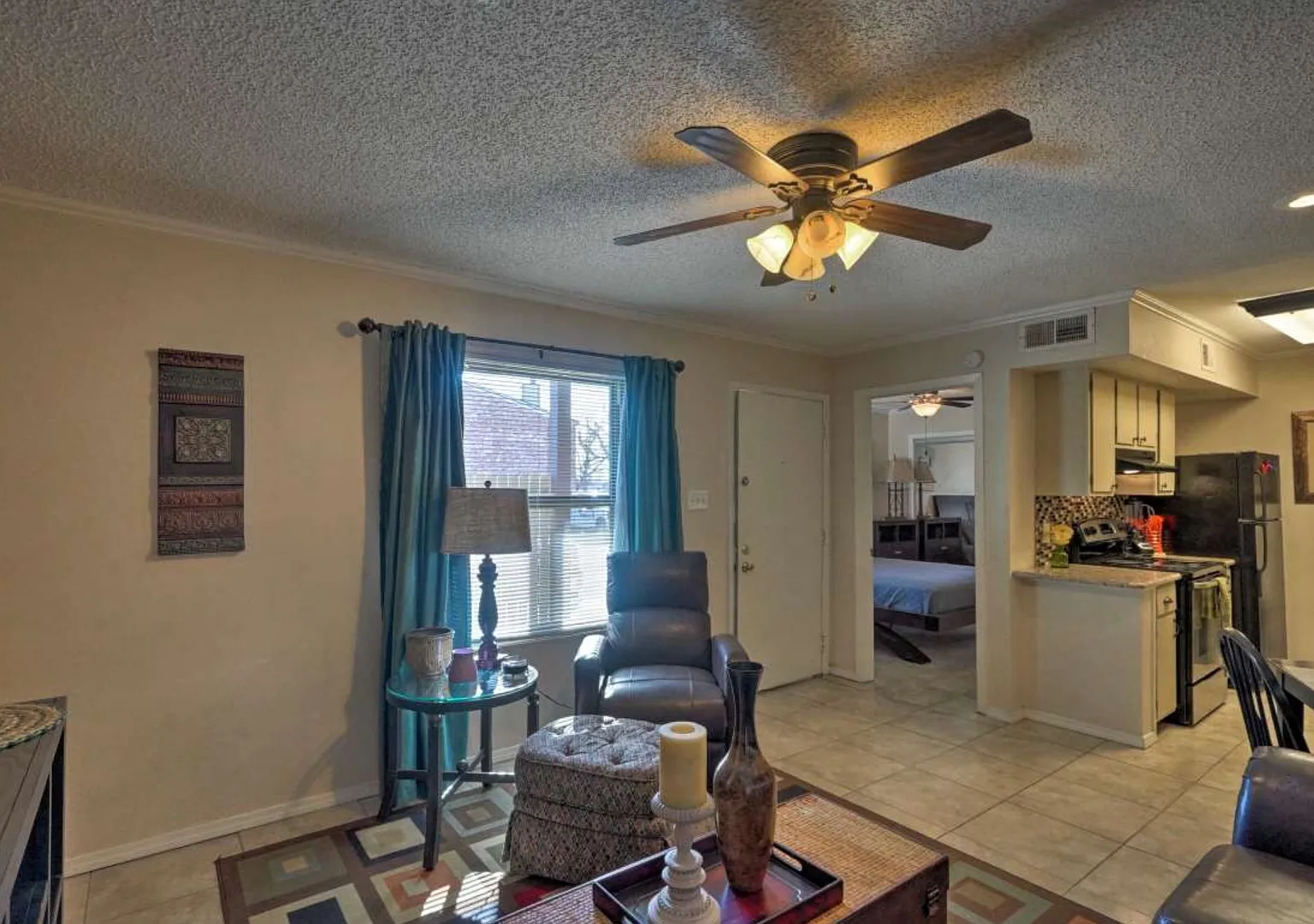 6701 Eastridge 1105 — Photo 4