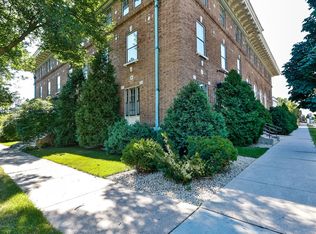 614 Portland Ave, Saint Paul, MN 55102