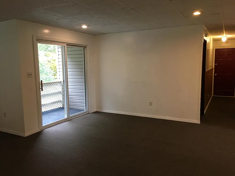 1901 Woodland Rd #2 — Photo 5
