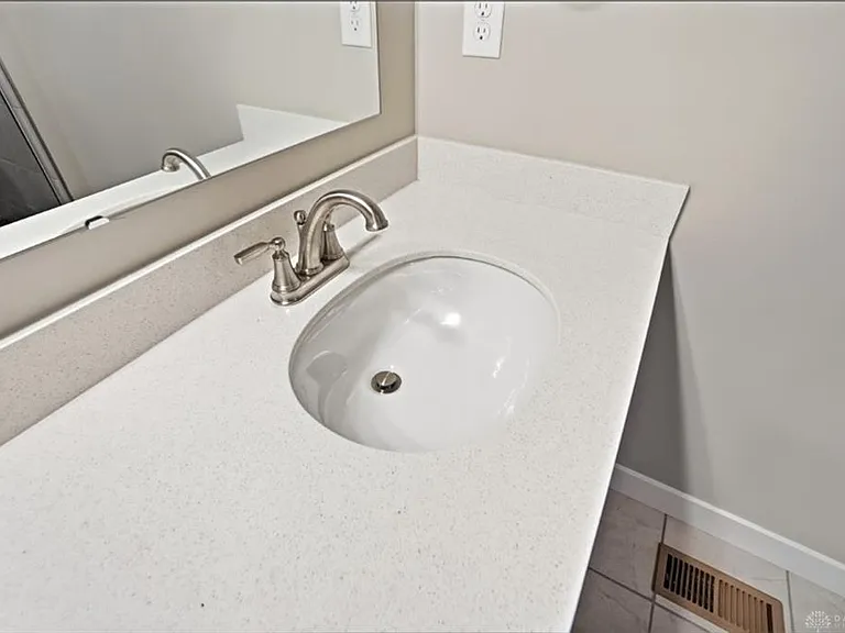 7241 Otley Dr — Photo 41