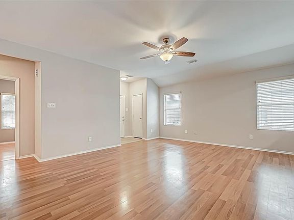 4th image of 19802 River Breeze Dr