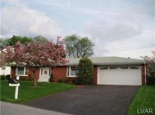 3038 Ridon Ct, Bethlehem, PA 18020