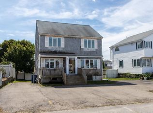 60 Plymouth St, Hampton, NH 03842