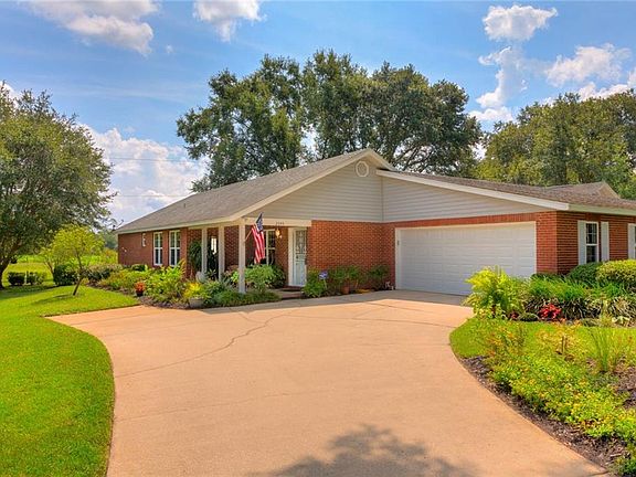 2nd image of 2545 S Glen Eagles Dr