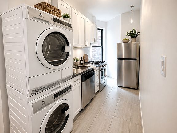 2nd image of 510 W 170th St APT 3B