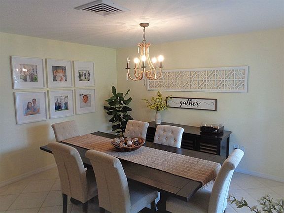 3rd image of 5428 Laurelwood Pl