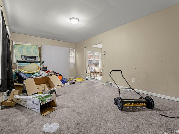 3rd image of 11735 Hartwell St