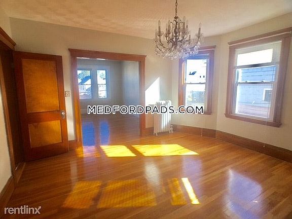 1509121825-fullsizerender-10-2