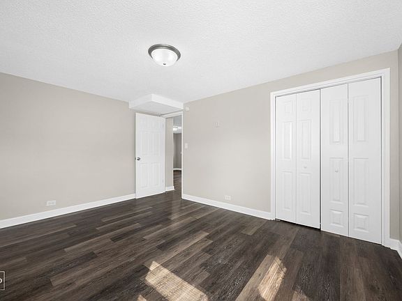 3rd image of 1550 N 1st Ave APT Gw
