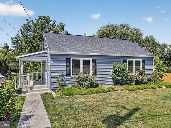 2nd image of 203 Frederick Ave