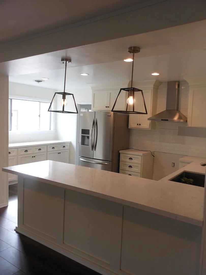 Charming Home near LMU — Photo 4