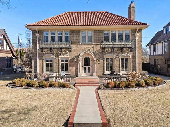 3514 North Shepard AVENUE, Shorewood, WI 53211