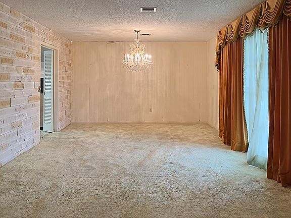 4th image of 2314 Louis Pl #6