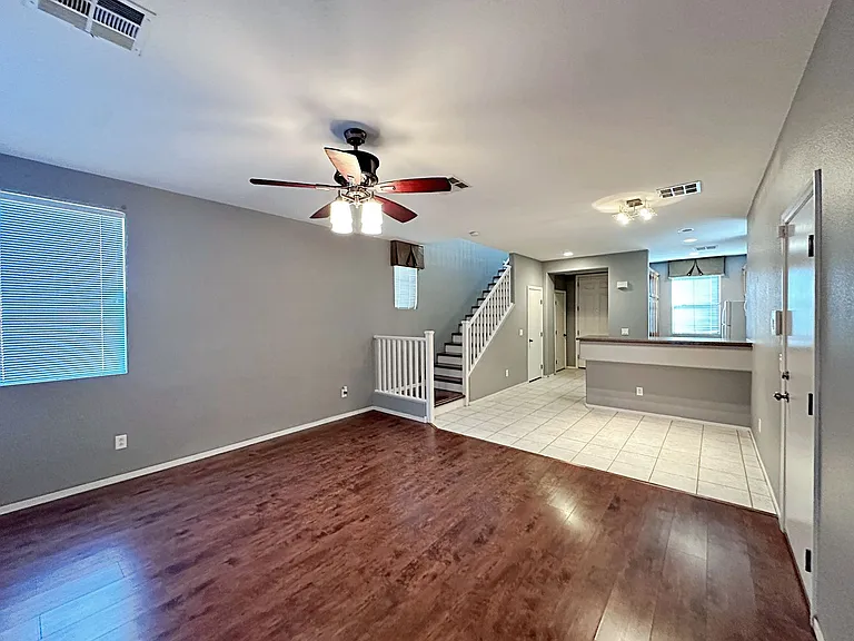 5241 Pendergrass St — Photo 12